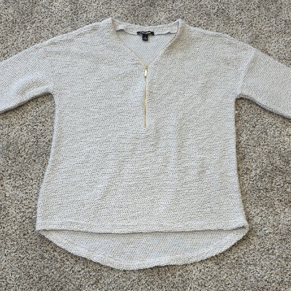 Light Gray Knit Sweater with Gold Zipper - Picture 7 of 11